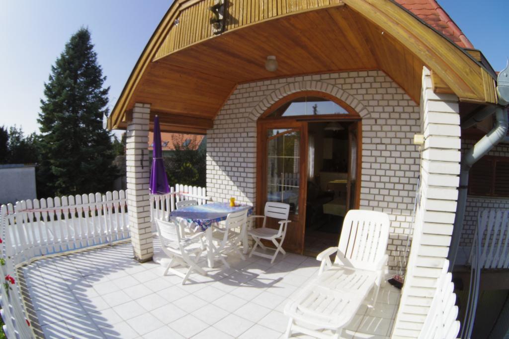 Joker Villa Apartmanhaus Heviz Room photo