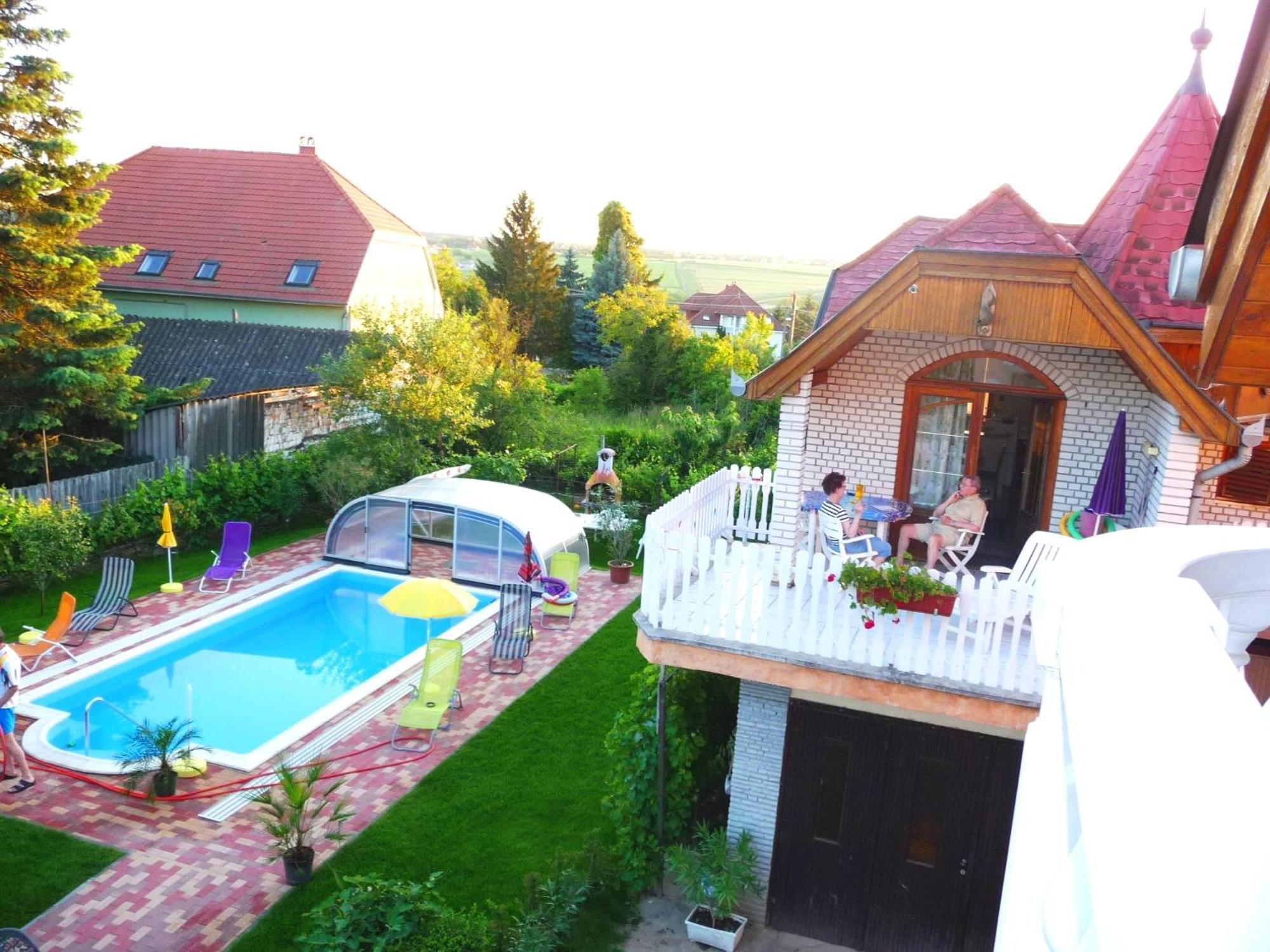 Joker Villa Apartmanhaus Heviz Exterior photo